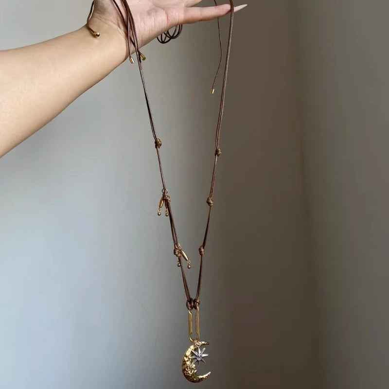 Vintage Bohemian Star Moon Leather Rope Necklace, Perfect for Women's Exquisite Fashion Charm Jewelry Gift