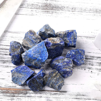 Natural stone sapphire raw stones fire free crystal aromatreatment diffused stone blue ore raw material home decoration