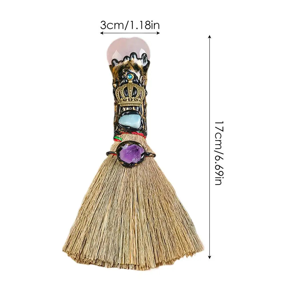 Magic Witch Altar Broom Wicca Witchcraft Accessories Natural Crystal Heart Shaped Reiki Gemstone For Cleansing Healing Fengshui