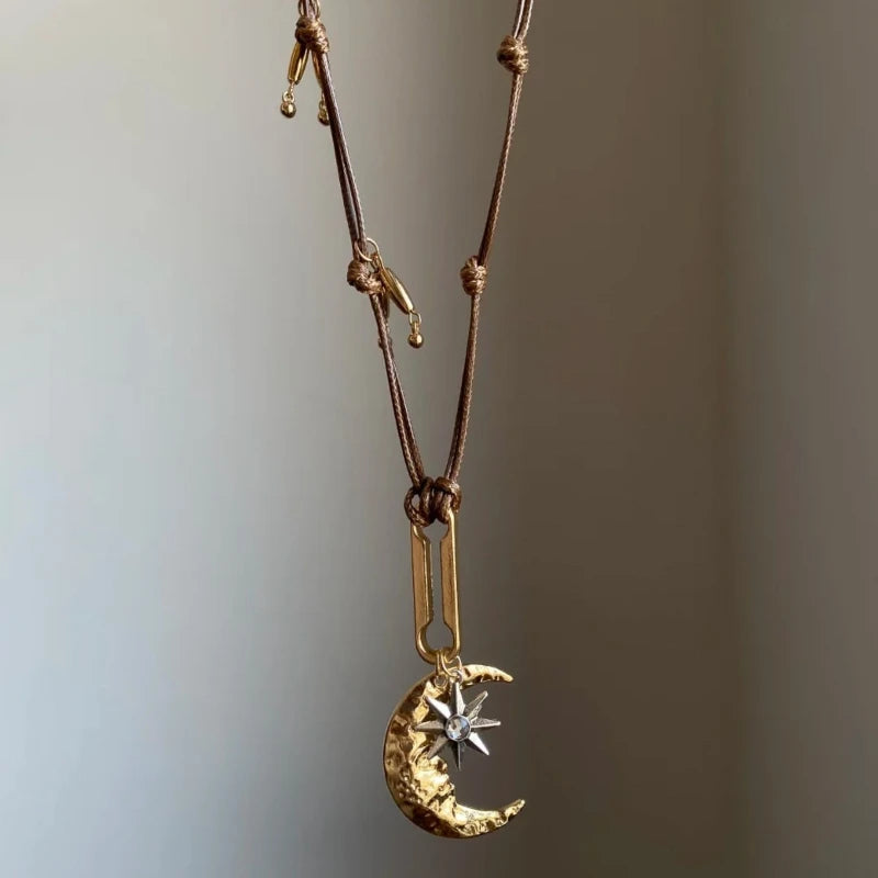 Vintage Bohemian Star Moon Leather Rope Necklace, Perfect for Women's Exquisite Fashion Charm Jewelry Gift
