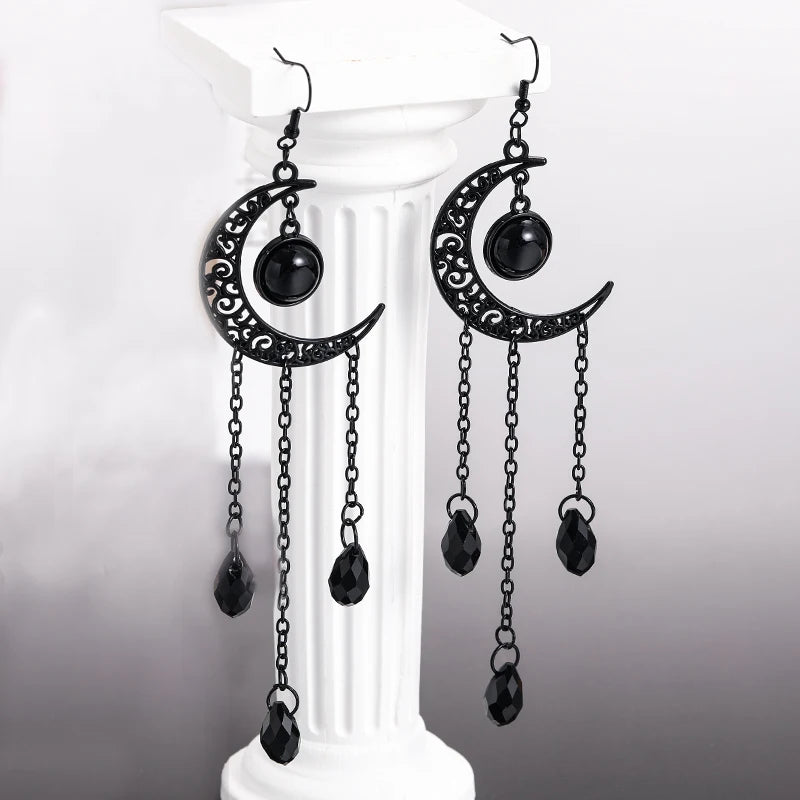 Vintage Gothic Vampire Witch Black Moon Earrings for Women 2023 New Creative Halloween Party Personalized Jewelry Accessories