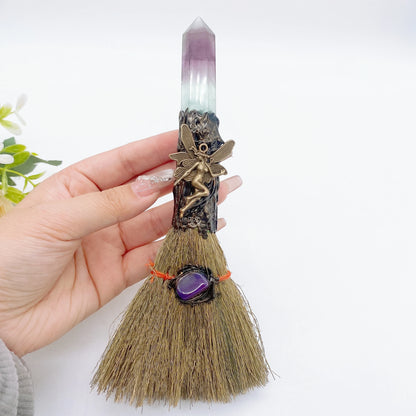 Natural Crystal Point Magic Broom Natural Clear Quartz Crafts Witch Broomstick Divination Energy Reiki Healing Home Garden Decor